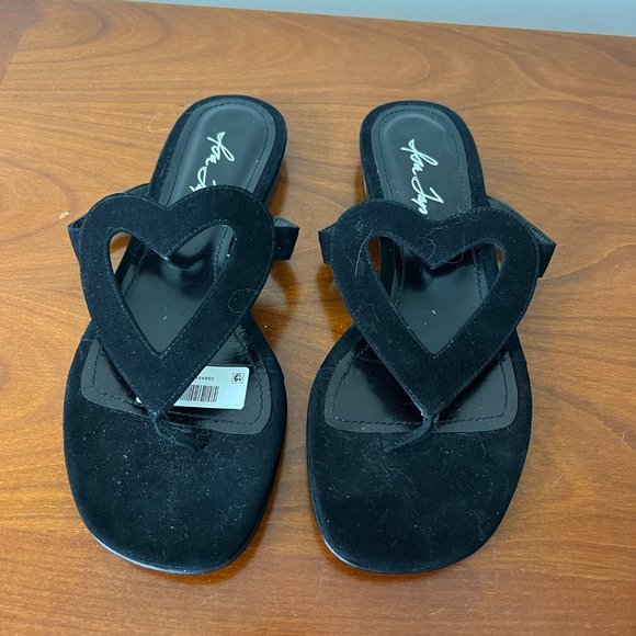 Isa Tapia Black Suede Heart Sandals  Size EU 36 1/2 - Picture 8 of 8